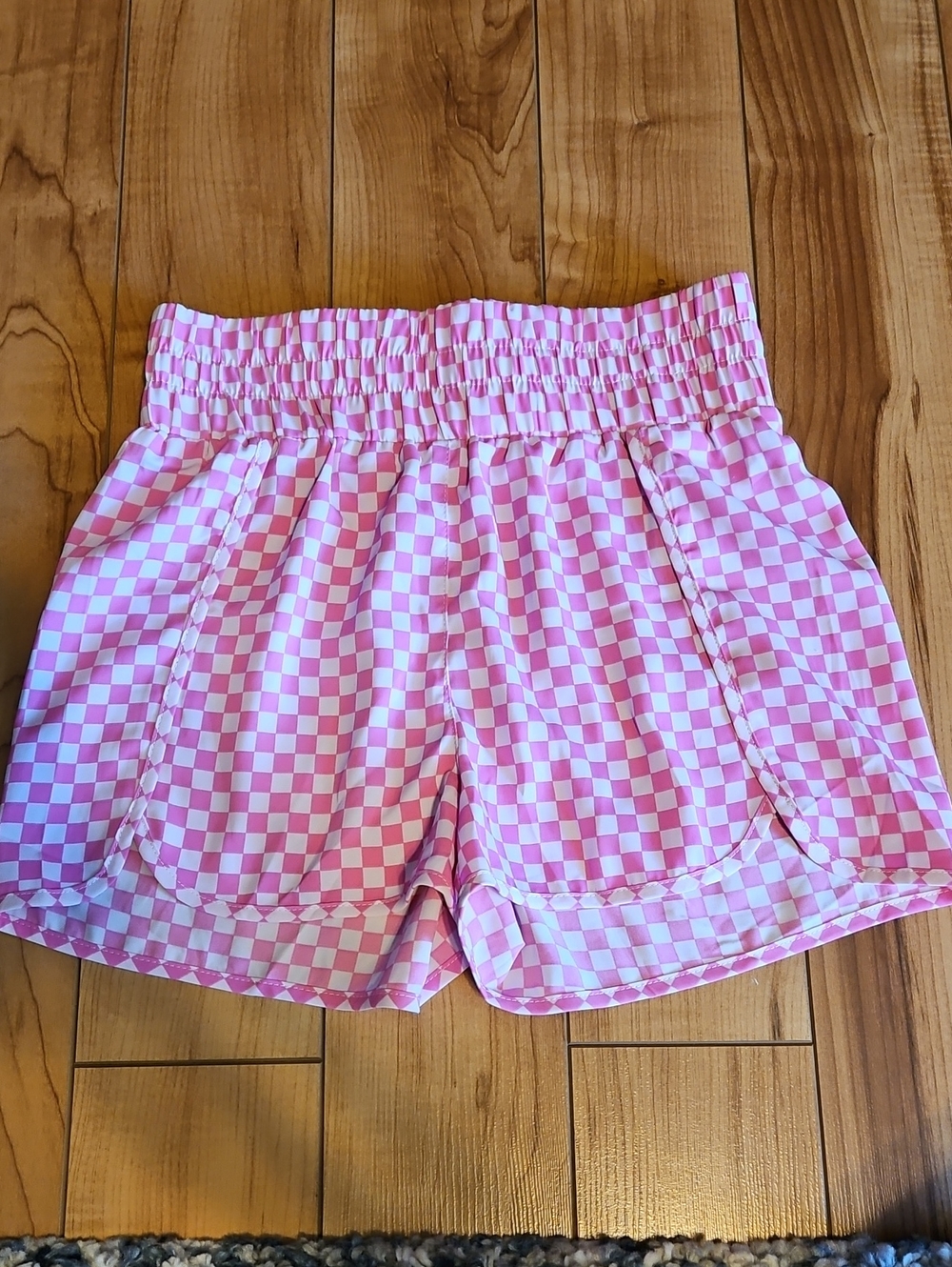 SHEIN Pink Checkerboard Elastic Waist Athletic Shorts